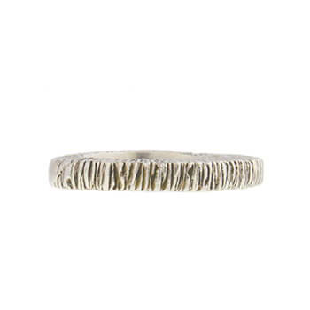 Anillo de plata talla tronco de Tabata Morgana